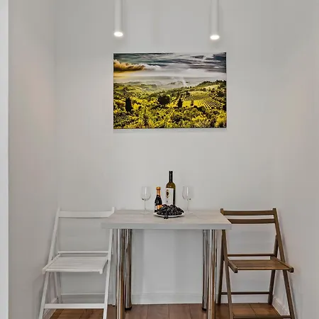 De Lux Moghioros Park *