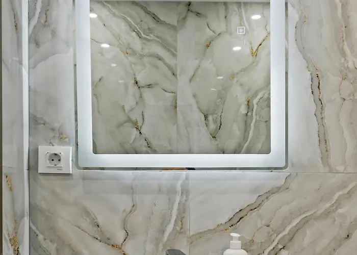 Lejlighed De Lux Moghioros Park Bukarest