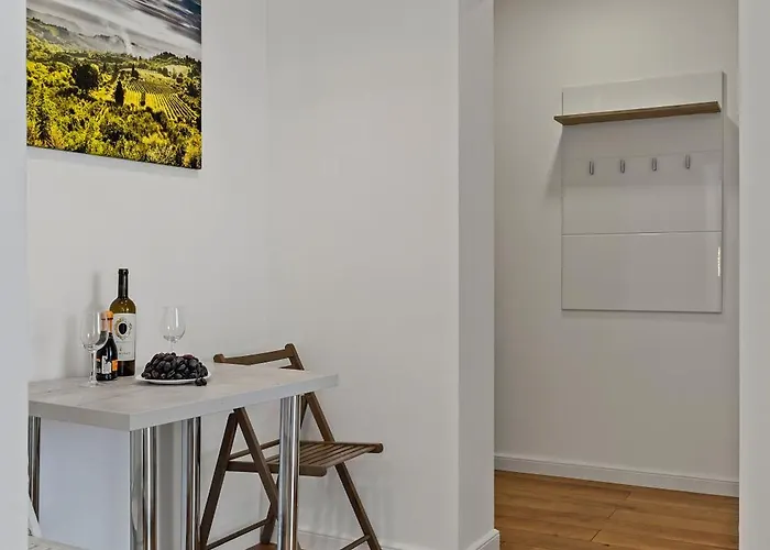 De Lux Moghioros Park * Bucureşti