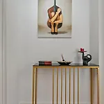 De Lux Moghioros Park Apartman